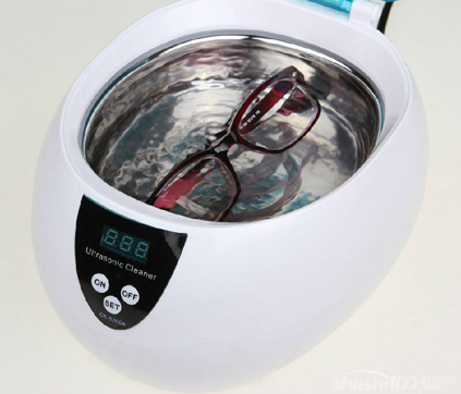 Case of ultrasonic cleaning machine for spectacles